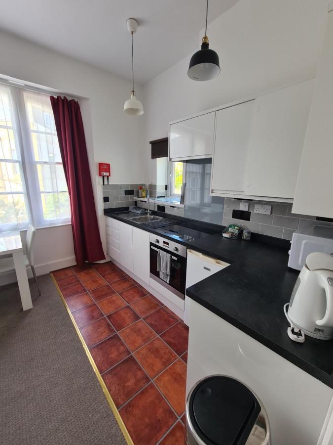 Meadowside Holiday Apartments Torquay Bagian luar foto