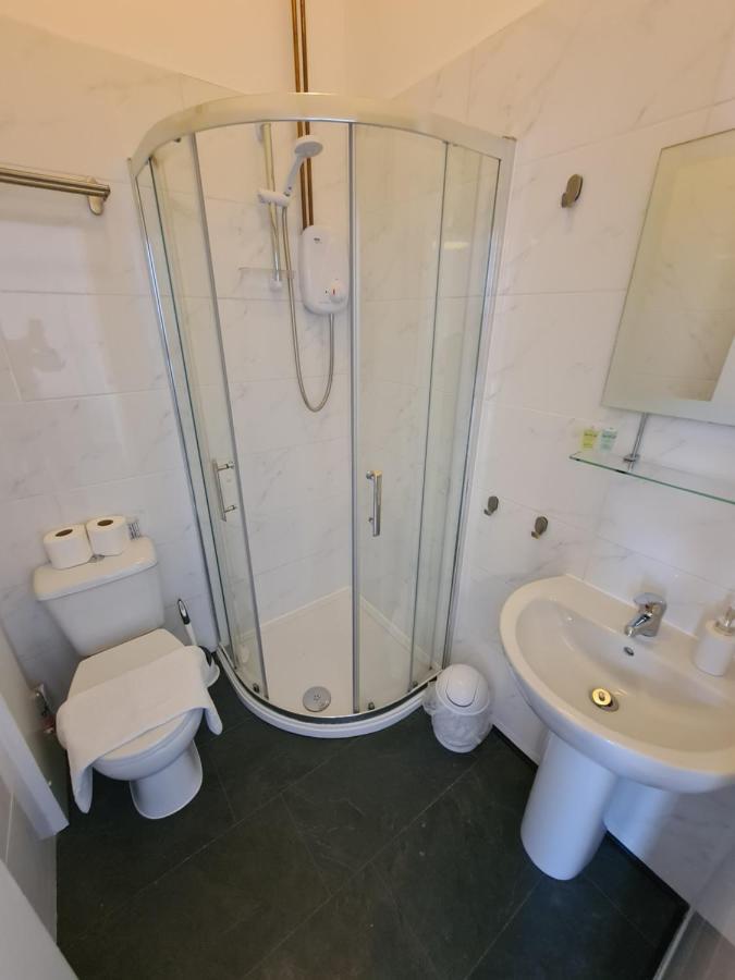 Meadowside Holiday Apartments Torquay Bagian luar foto