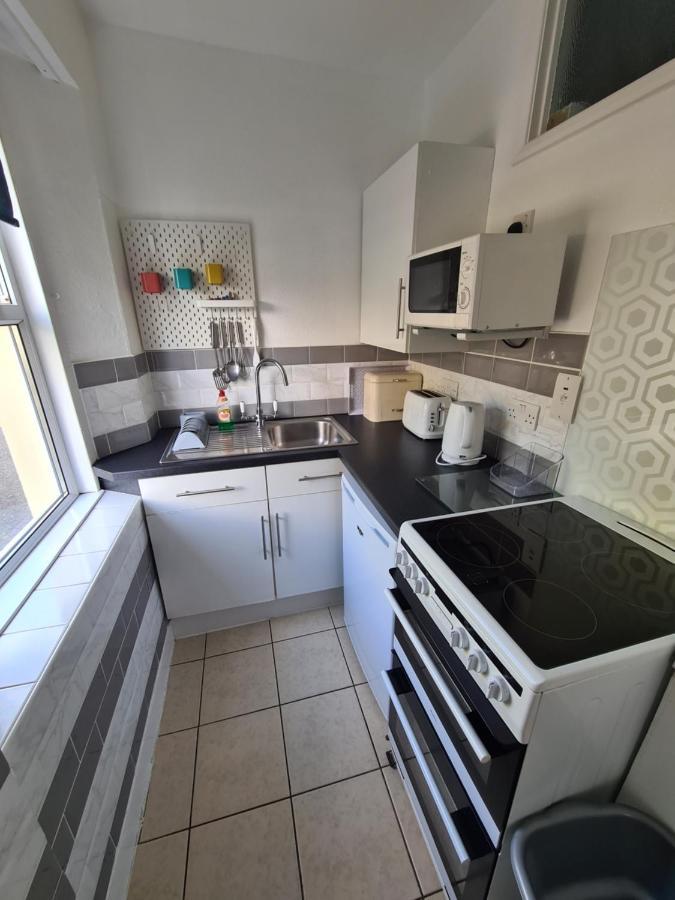 Meadowside Holiday Apartments Torquay Bagian luar foto