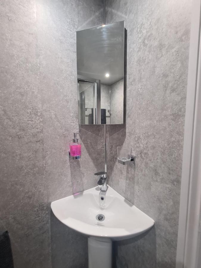 Meadowside Holiday Apartments Torquay Bagian luar foto