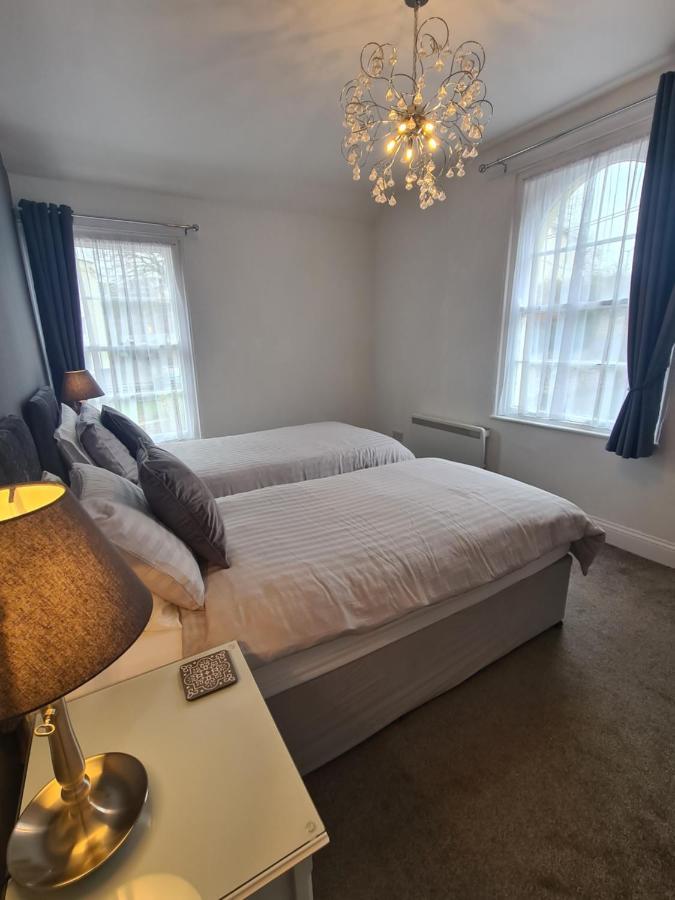 Meadowside Holiday Apartments Torquay Bagian luar foto