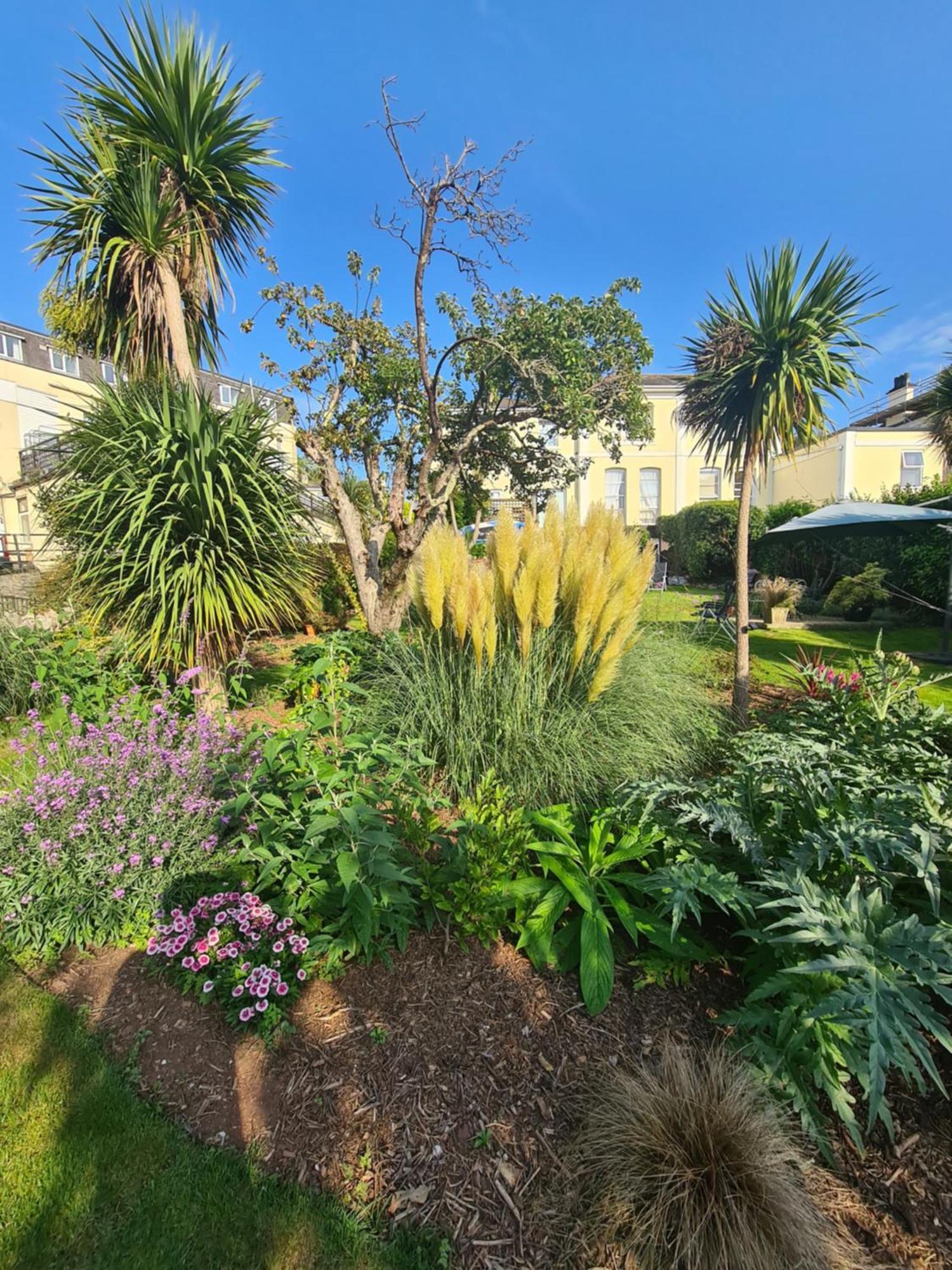 Meadowside Holiday Apartments Torquay Bagian luar foto